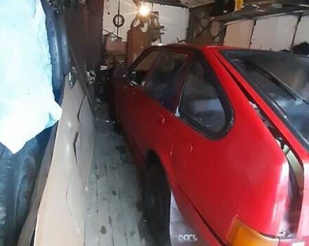 Красный Тойота Королла, объемом двигателя 1.6 л и пробегом 380 тыс. км за 350 $, фото 2 на Automoto.ua