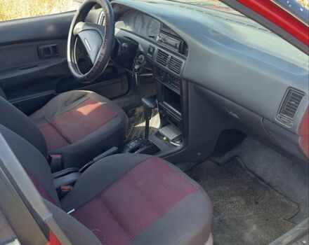 Красный Тойота Королла, объемом двигателя 1.3 л и пробегом 3 тыс. км за 1300 $, фото 3 на Automoto.ua