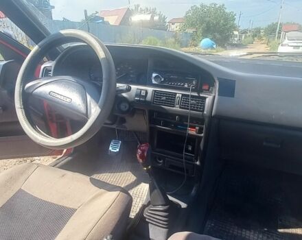 Червоний Тойота Королла, об'ємом двигуна 1.3 л та пробігом 357 тис. км за 750 $, фото 4 на Automoto.ua