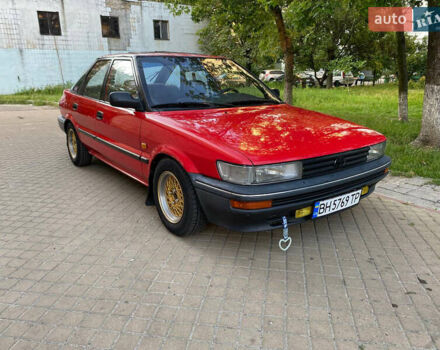 Красный Тойота Королла, объемом двигателя 1.3 л и пробегом 229 тыс. км за 2350 $, фото 4 на Automoto.ua