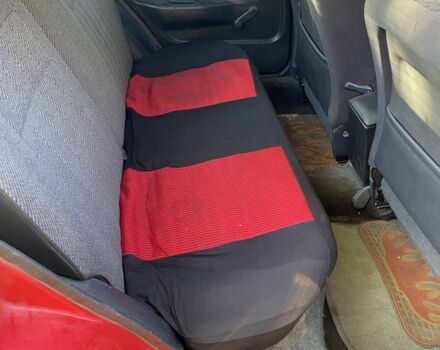 Красный Тойота Королла, объемом двигателя 1.3 л и пробегом 200 тыс. км за 1300 $, фото 7 на Automoto.ua