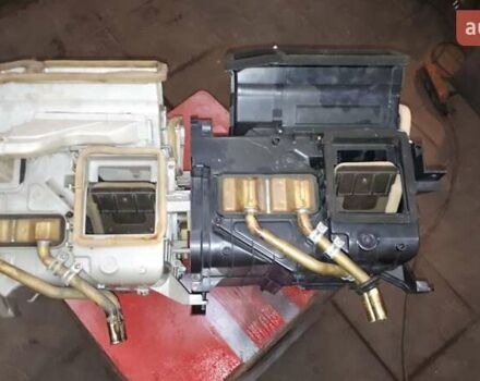 Червоний Тойота Королла, об'ємом двигуна 1.3 л та пробігом 374 тис. км за 2350 $, фото 23 на Automoto.ua