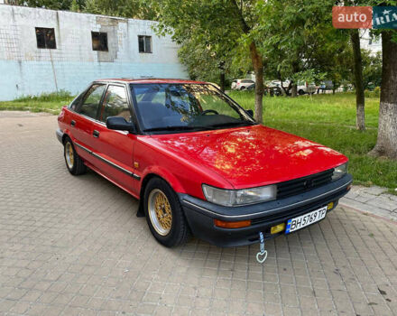 Красный Тойота Королла, объемом двигателя 1.3 л и пробегом 229 тыс. км за 2350 $, фото 1 на Automoto.ua