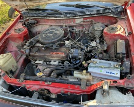 Красный Тойота Королла, объемом двигателя 1.3 л и пробегом 200 тыс. км за 1300 $, фото 11 на Automoto.ua