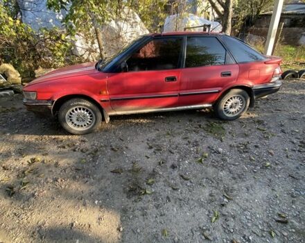 Красный Тойота Королла, объемом двигателя 1.3 л и пробегом 200 тыс. км за 1300 $, фото 2 на Automoto.ua