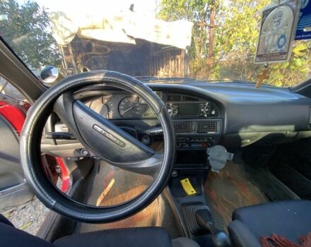 Красный Тойота Королла, объемом двигателя 1.3 л и пробегом 200 тыс. км за 1300 $, фото 10 на Automoto.ua