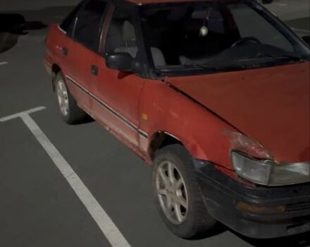 Червоний Тойота Королла, об'ємом двигуна 1.3 л та пробігом 200 тис. км за 850 $, фото 2 на Automoto.ua