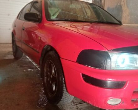 Красный Тойота Королла, объемом двигателя 1.4 л и пробегом 423 тыс. км за 2299 $, фото 4 на Automoto.ua