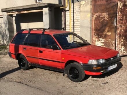 Тойота Королла 1987 в Одессе на Automoto.ua Красный Тойота Королла, объемом двигателя 1.3 л и пробегом 200 тыс. км за 1350 $, фото 1 на Automoto.ua