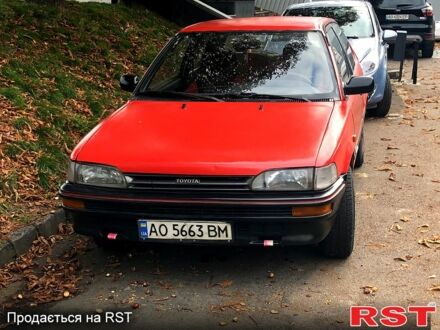 Тойота Королла 1988 у Ужгороді на Automoto.ua Червоний Тойота Королла, об'ємом двигуна 1.3 л та пробігом 340 тис. км за 1700 $, фото 1 на Automoto.ua