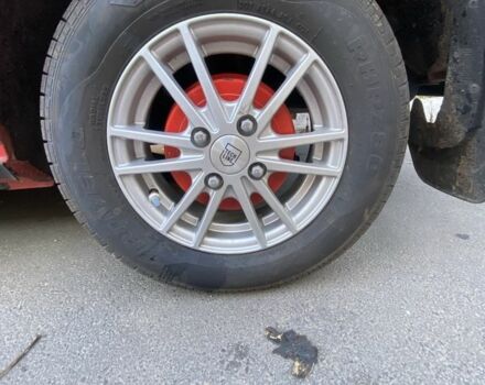 Красный Тойота Королла, объемом двигателя 1.3 л и пробегом 342 тыс. км за 1500 $, фото 1 на Automoto.ua