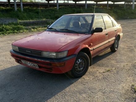 Тойота Королла 1988 в Каменское - Днепродзержинск на Automoto.ua Красный Тойота Королла, объемом двигателя 1.3 л и пробегом 16 тыс. км за 1500 $, фото 1 на Automoto.ua