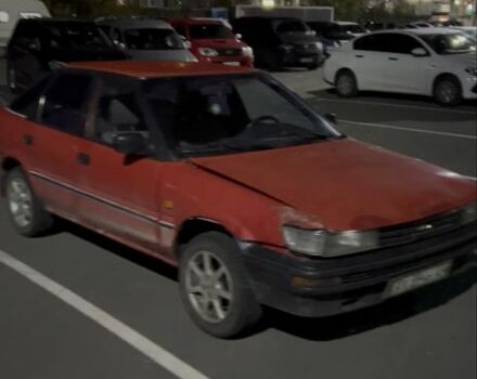 Красный Тойота Королла, объемом двигателя 1.3 л и пробегом 200 тыс. км за 850 $, фото 1 на Automoto.ua