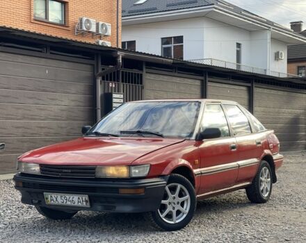 Красный Тойота Королла, объемом двигателя 1.3 л и пробегом 100 тыс. км за 1100 $, фото 1 на Automoto.ua