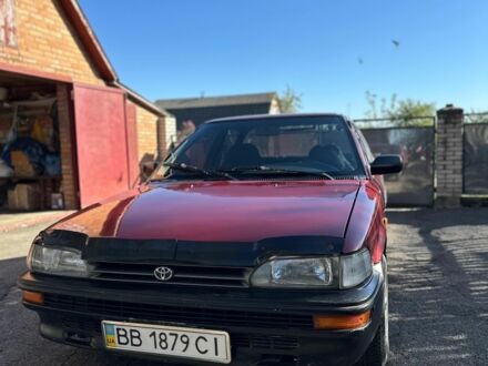 Тойота Королла 1992 в Хмельнике на Automoto.ua Красный Тойота Королла, объемом двигателя 1.3 л и пробегом 300 тыс. км за 1200 $, фото 1 на Automoto.ua