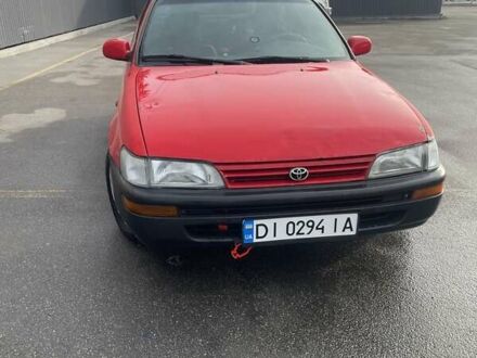 Красный Тойота Королла, объемом двигателя 1.3 л и пробегом 430 тыс. км за 1900 $, фото 1 на Automoto.ua