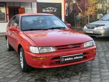 Красный Тойота Королла, объемом двигателя 1.6 л и пробегом 290 тыс. км за 1300 $, фото 1 на Automoto.ua