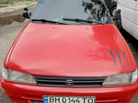 Червоний Тойота Королла, об'ємом двигуна 1.3 л та пробігом 410 тис. км за 2800 $, фото 1 на Automoto.ua