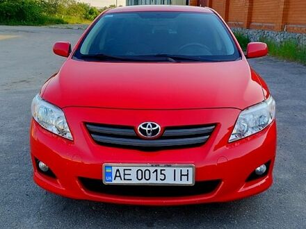 Тойота Королла 2009 в Новомосковске на Automoto.ua Красный Тойота Королла, объемом двигателя 1.3 л и пробегом 160 тыс. км за 8200 $, фото 1 на Automoto.ua