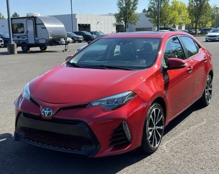 Красный Тойота Королла, объемом двигателя 1.8 л и пробегом 36 тыс. км за 4000 $, фото 1 на Automoto.ua