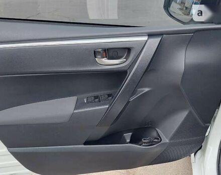 Тойота Королла, объемом двигателя 0 л и пробегом 67 тыс. км за 14999 $, фото 13 на Automoto.ua