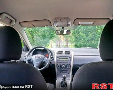 Тойота Королла, об'ємом двигуна 1.6 л та пробігом 253 тис. км за 6500 $, фото 4 на Automoto.ua