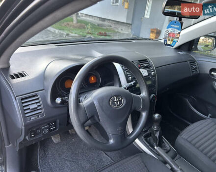 Тойота Королла, объемом двигателя 1.6 л и пробегом 155 тыс. км за 7850 $, фото 2 на Automoto.ua