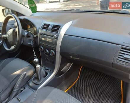 Тойота Королла, объемом двигателя 1.33 л и пробегом 230 тыс. км за 7500 $, фото 10 на Automoto.ua