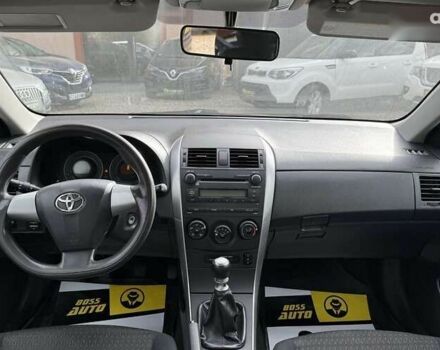 Тойота Королла, объемом двигателя 1.3 л и пробегом 98 тыс. км за 8800 $, фото 15 на Automoto.ua