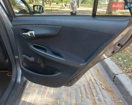 Тойота Королла, объемом двигателя 1.33 л и пробегом 230 тыс. км за 7500 $, фото 18 на Automoto.ua