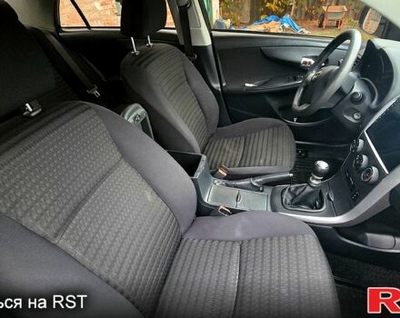 Тойота Королла, объемом двигателя 1.3 л и пробегом 260 тыс. км за 5700 $, фото 5 на Automoto.ua