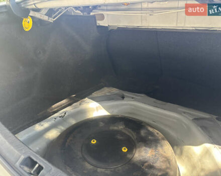 Тойота Королла, объемом двигателя 1.6 л и пробегом 200 тыс. км за 11000 $, фото 5 на Automoto.ua