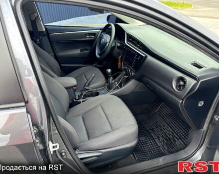 Тойота Королла, об'ємом двигуна 1.3 л та пробігом 123 тис. км за 11500 $, фото 4 на Automoto.ua