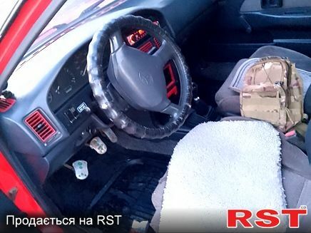 Тойота Королла, объемом двигателя 1.3 л и пробегом 300 тыс. км за 1300 $, фото 1 на Automoto.ua