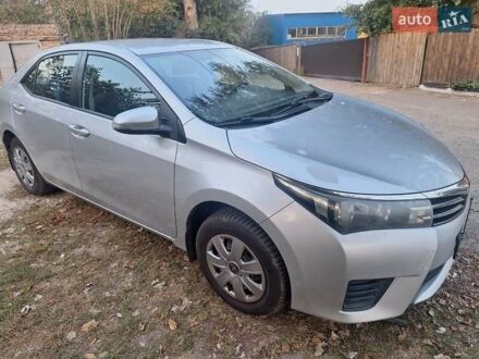 Тойота Королла 2013 в Буче на Automoto.ua Тойота Королла, объемом двигателя 1.33 л и пробегом 180 тыс. км за 8600 $, фото 1 на Automoto.ua