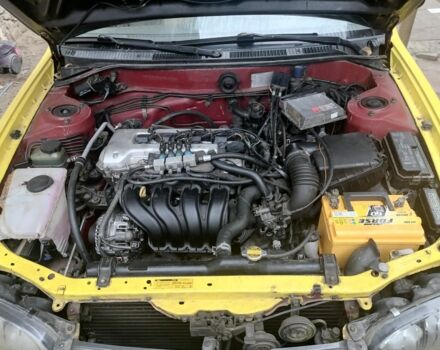 Желтый Тойота Королла, объемом двигателя 1.6 л и пробегом 200 тыс. км за 1949 $, фото 1 на Automoto.ua