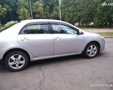 Сірий Тойота Королла, об'ємом двигуна 0 л та пробігом 225 тис. км за 10500 $, фото 4 на Automoto.ua