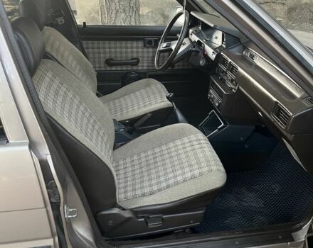 Серый Тойота Королла, объемом двигателя 1.3 л и пробегом 1 тыс. км за 1700 $, фото 15 на Automoto.ua