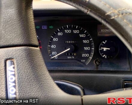 Сірий Тойота Королла, об'ємом двигуна 1.6 л та пробігом 380 тис. км за 1000 $, фото 5 на Automoto.ua