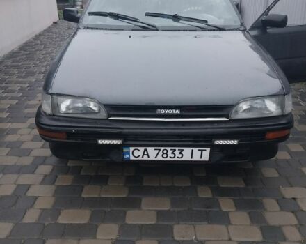 Серый Тойота Королла, объемом двигателя 1.3 л и пробегом 380 тыс. км за 1184 $, фото 9 на Automoto.ua