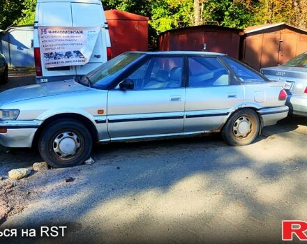 Сірий Тойота Королла, об'ємом двигуна 1.6 л та пробігом 380 тис. км за 1000 $, фото 1 на Automoto.ua