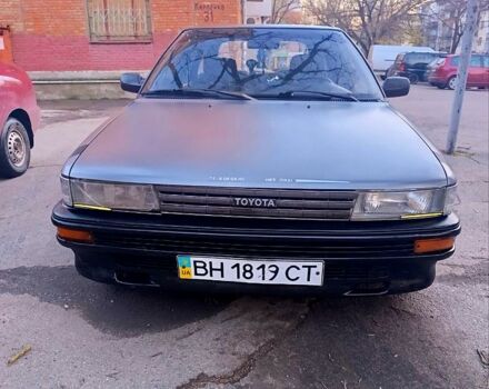 Сірий Тойота Королла, об'ємом двигуна 1.3 л та пробігом 400 тис. км за 2000 $, фото 1 на Automoto.ua
