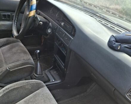 Серый Тойота Королла, объемом двигателя 1.6 л и пробегом 500 тыс. км за 1200 $, фото 1 на Automoto.ua