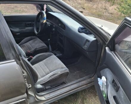 Серый Тойота Королла, объемом двигателя 1.6 л и пробегом 500 тыс. км за 1200 $, фото 2 на Automoto.ua