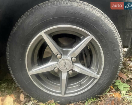 Серый Тойота Королла, объемом двигателя 1.84 л и пробегом 328 тыс. км за 1800 $, фото 19 на Automoto.ua