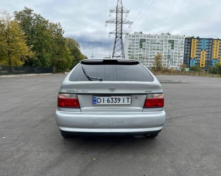 Серый Тойота Королла, объемом двигателя 1.3 л и пробегом 372 тыс. км за 1600 $, фото 3 на Automoto.ua