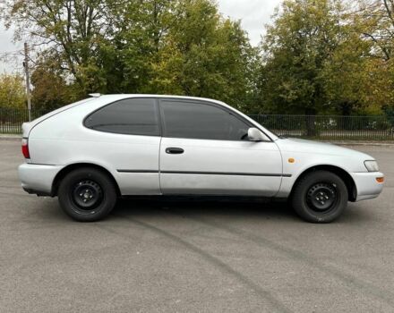 Серый Тойота Королла, объемом двигателя 1.3 л и пробегом 372 тыс. км за 1600 $, фото 5 на Automoto.ua