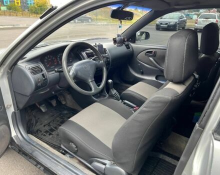 Серый Тойота Королла, объемом двигателя 1.3 л и пробегом 372 тыс. км за 1600 $, фото 6 на Automoto.ua