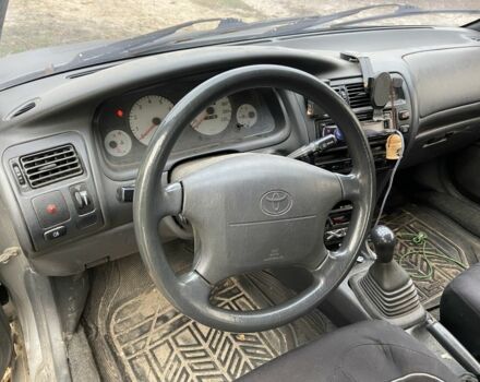 Серый Тойота Королла, объемом двигателя 1.3 л и пробегом 500 тыс. км за 800 $, фото 1 на Automoto.ua