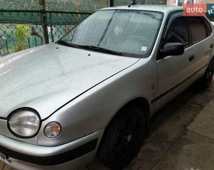 Серый Тойота Королла, объемом двигателя 1.6 л и пробегом 260 тыс. км за 3300 $, фото 1 на Automoto.ua